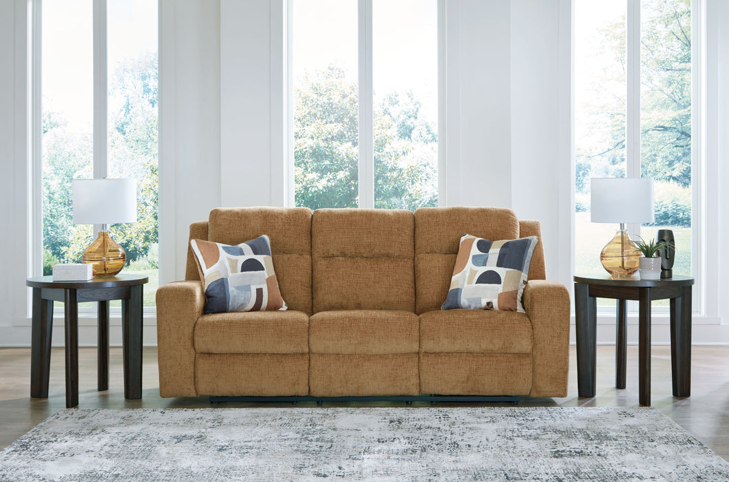 Kanlow - Honey - Reclining Sofa